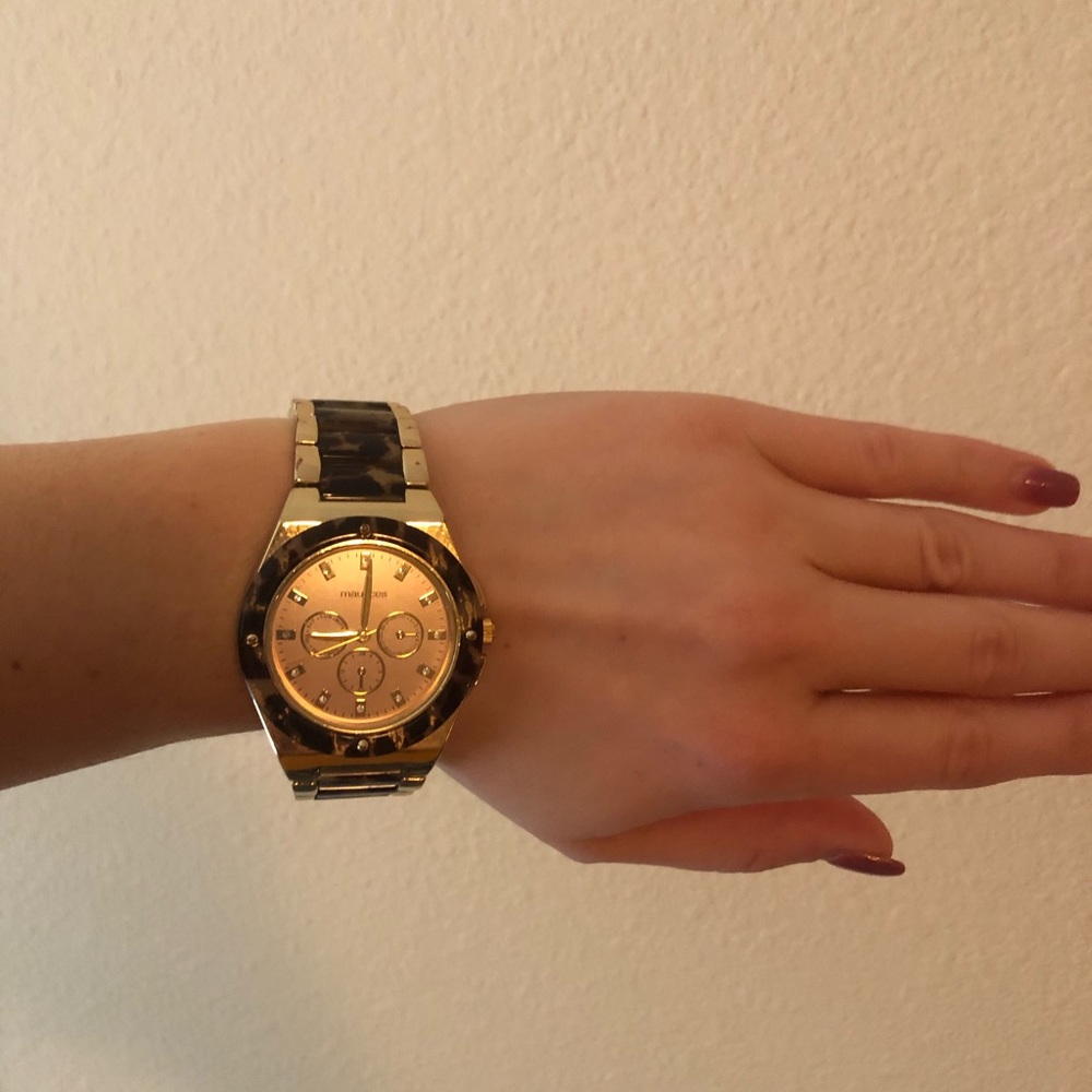 Watch - Picture 6 of 6
